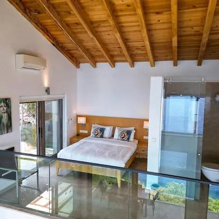 Günbatımı Villa Kaş